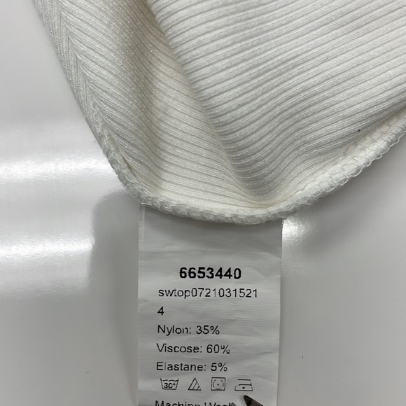 White Ribbed Cropped Tank Top - Picture 12 of 13